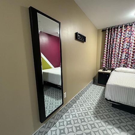 Moon Hotel Brooklyn New York Exterior foto